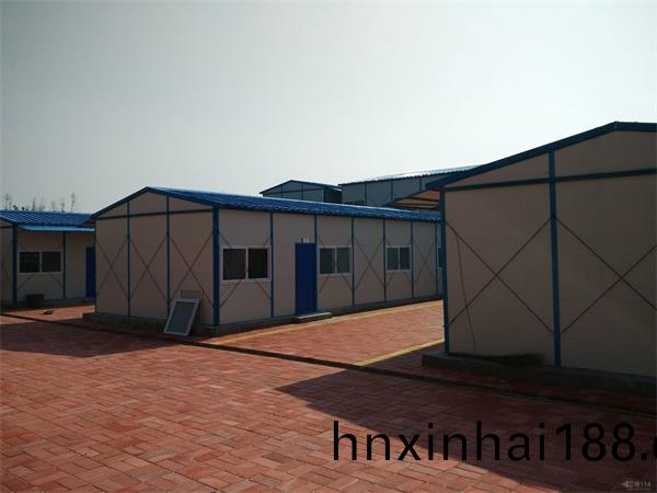 �����ʸַ����հ���